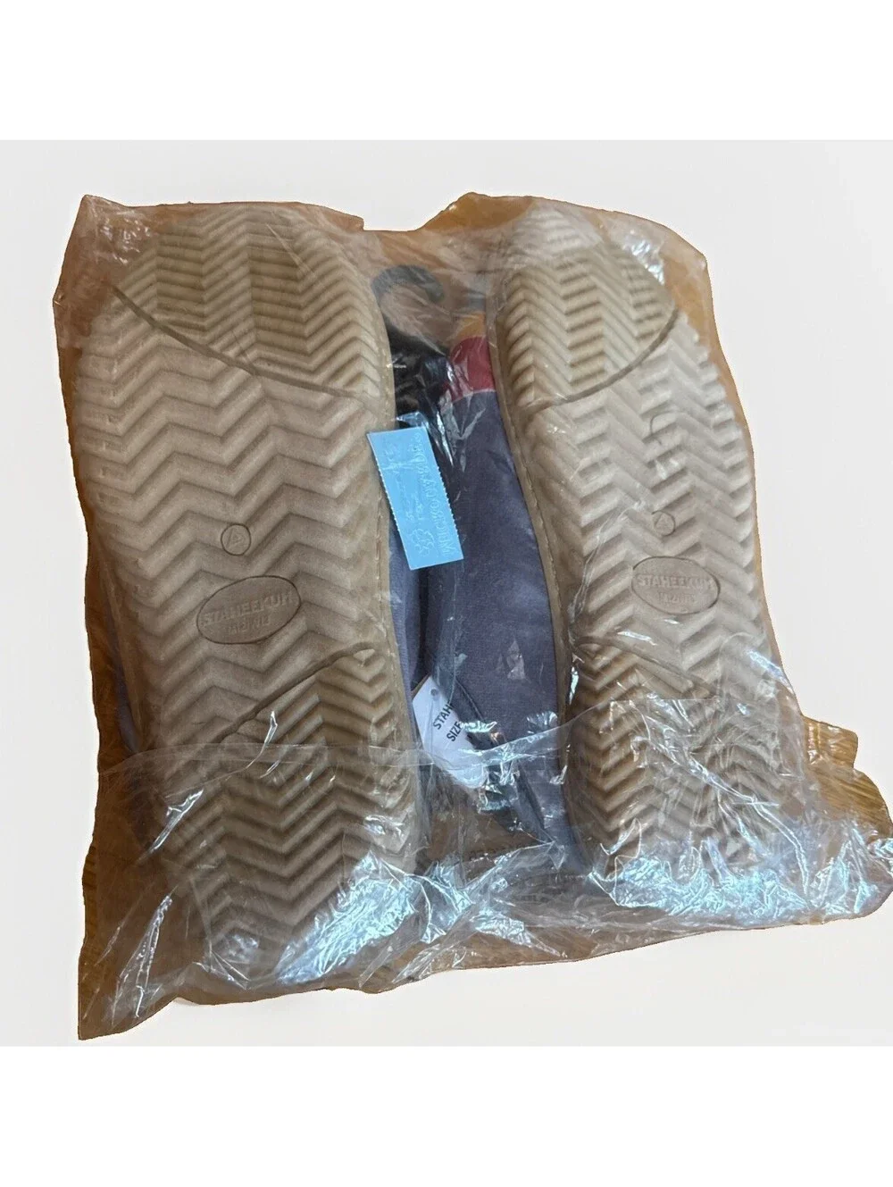 Staheekum new packaging
